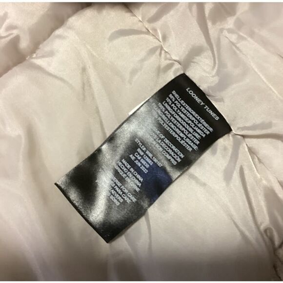 Looney Toons Members Only Bugs Bunny Corduroy Puffer Jacket in Taupe - Large - Picture 4 of 10